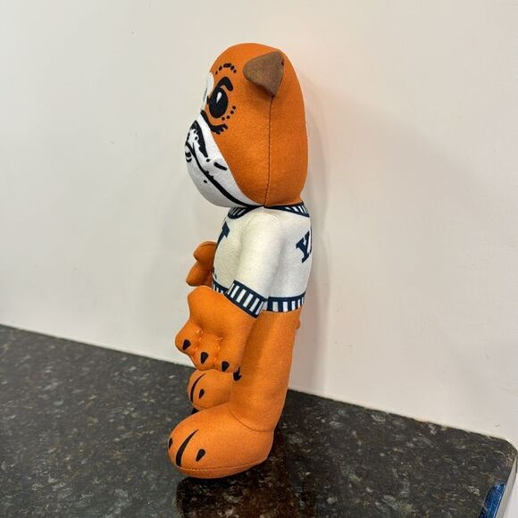 Bleacher Creatures Yale Bulldogs Plus Mascot 10" tall. - Picture 3 of 6